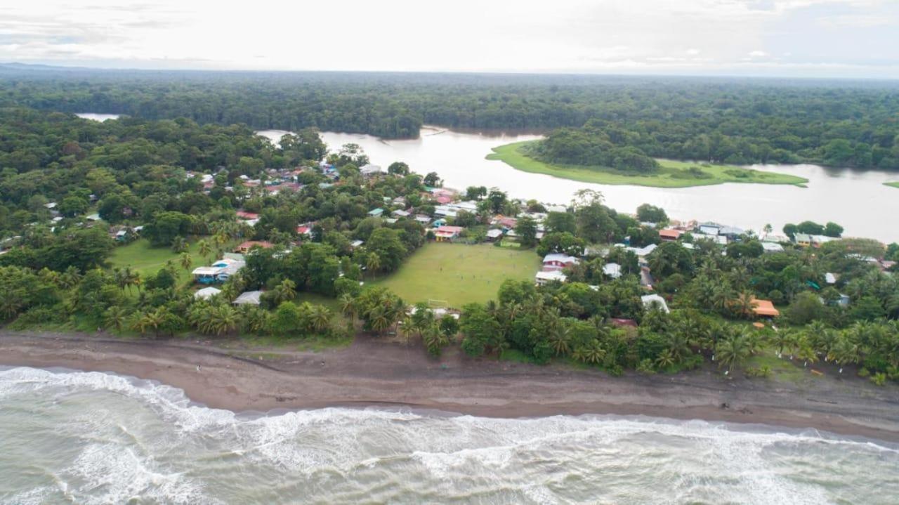 Casa Chilamates Tortuguero Kültér fotó